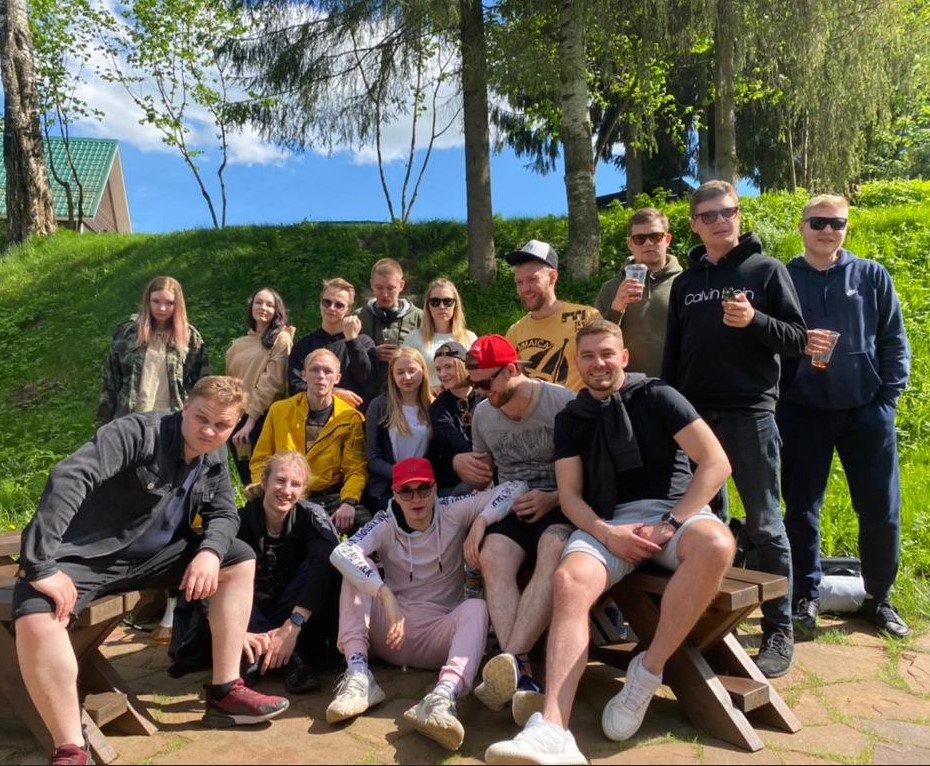 Грампусу 6 лет