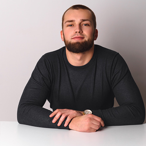 Программист Александр Домантиевский