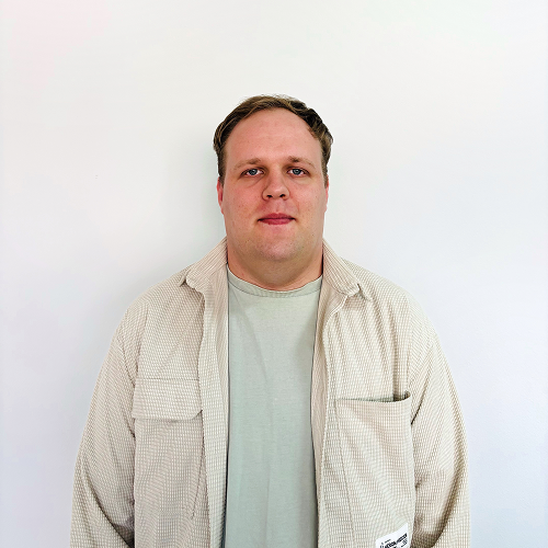 Илья Пономарёв