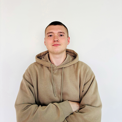 Максим Никифоров